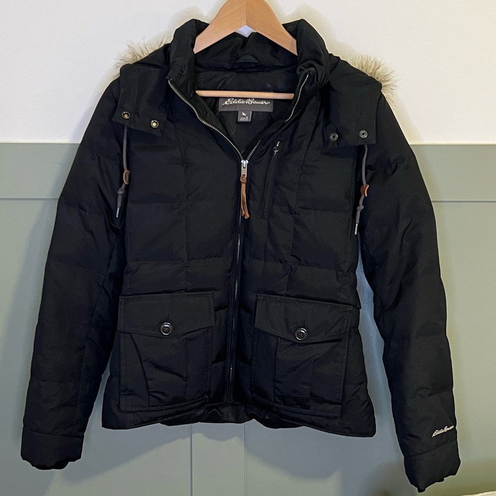 Eddie Bauer Down Women’s Coat | Small | Black